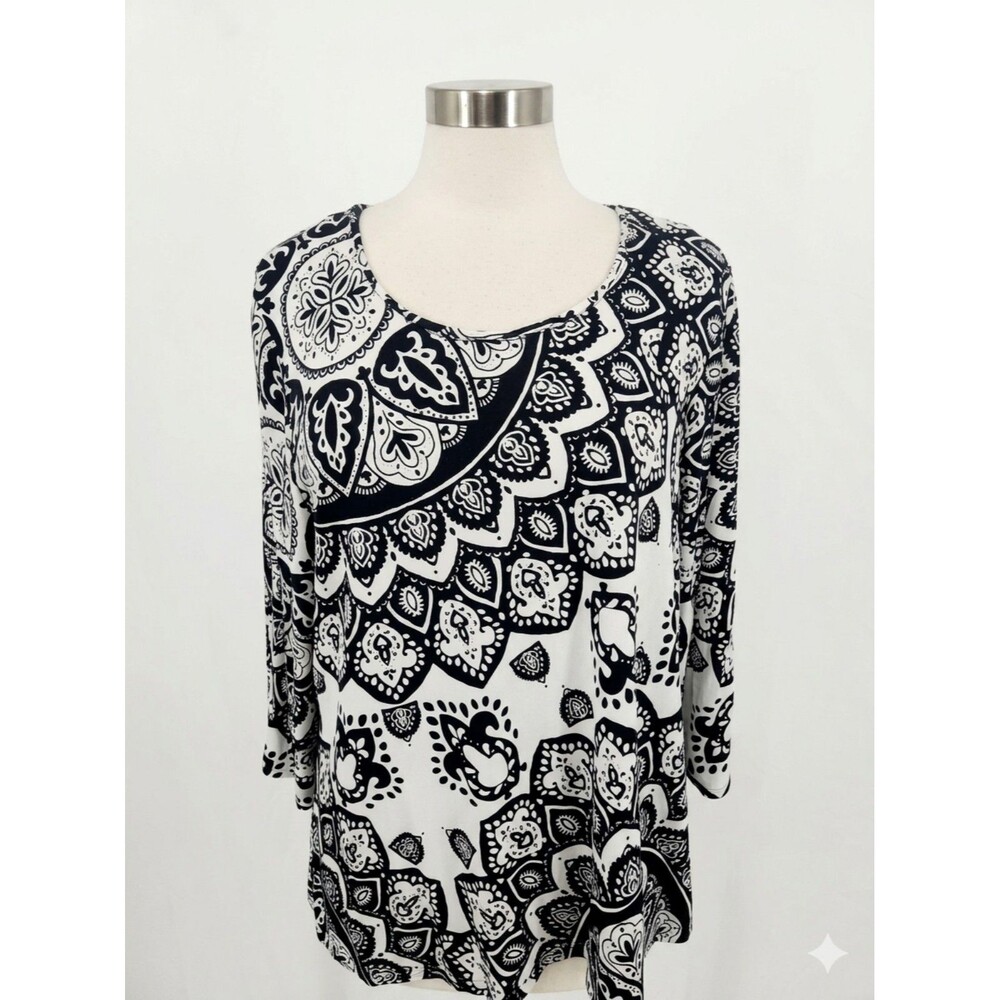 ZENERGY Chico's Top Size 3 (16/18) Black Gray Paisley Pullover Stretch 3/4 Slv